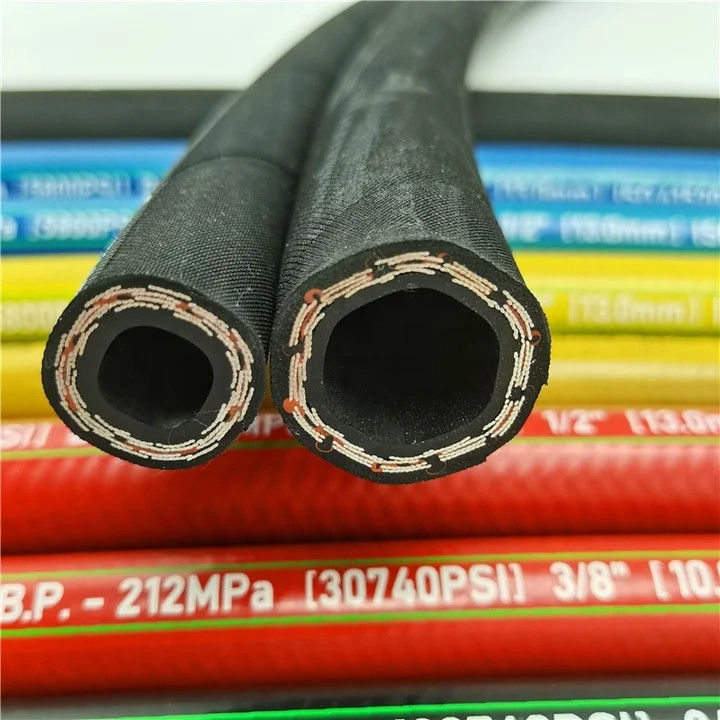 Flexible manguera de caucho de uso múltiple tubo de retorno de aceite R3 R6 manguera hidráulica trenzada de fibra